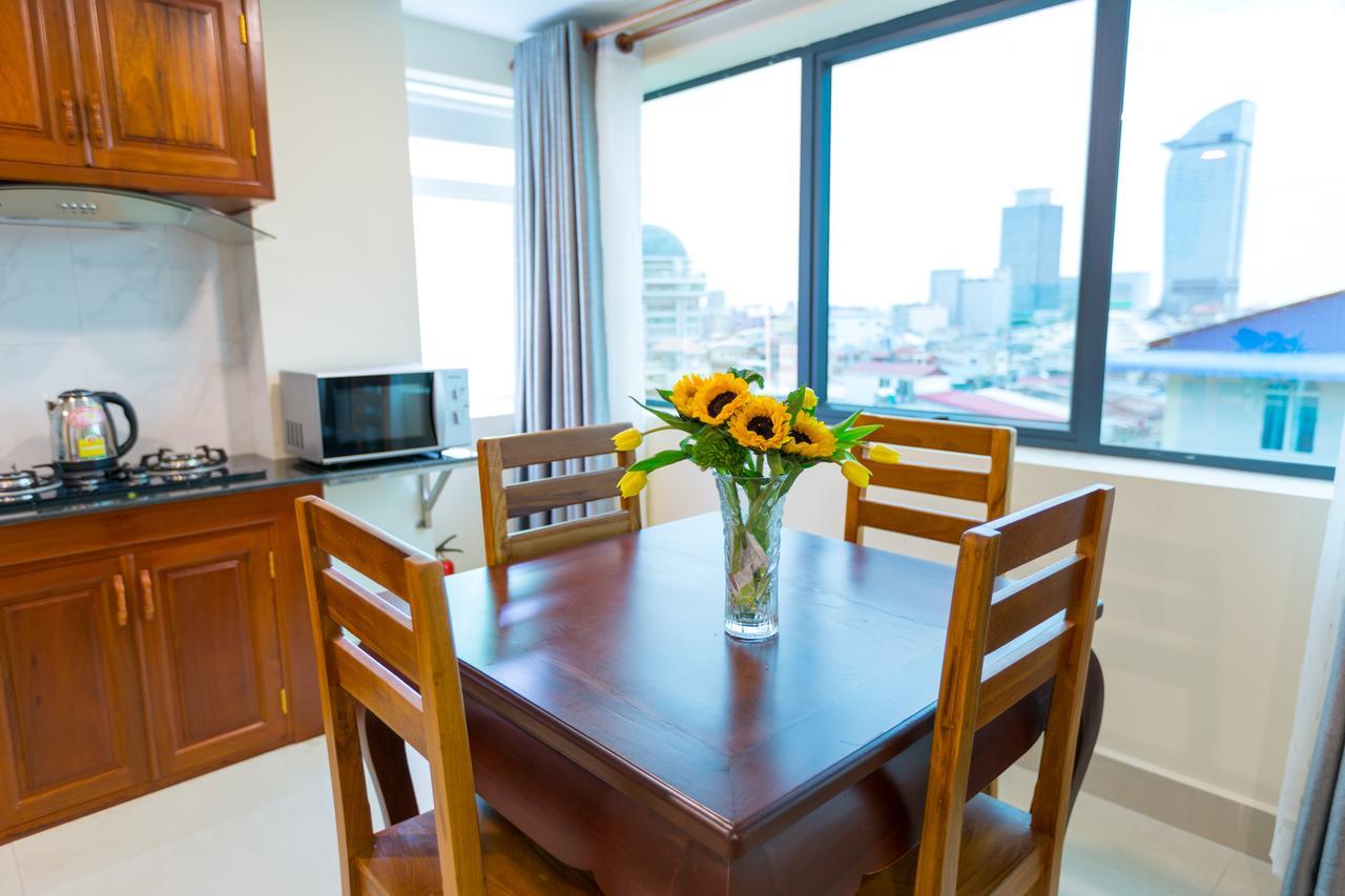 Centrana Hotel Phnom Penh Eksteriør bilde