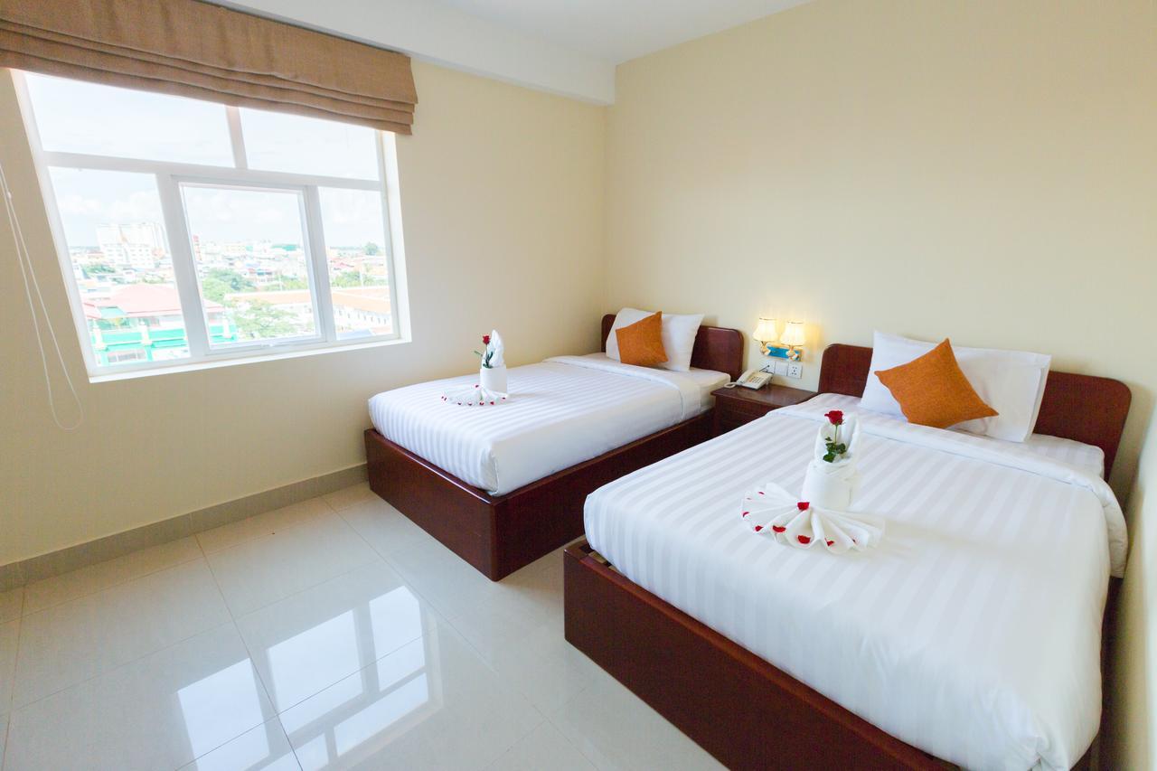 Centrana Hotel Phnom Penh Eksteriør bilde